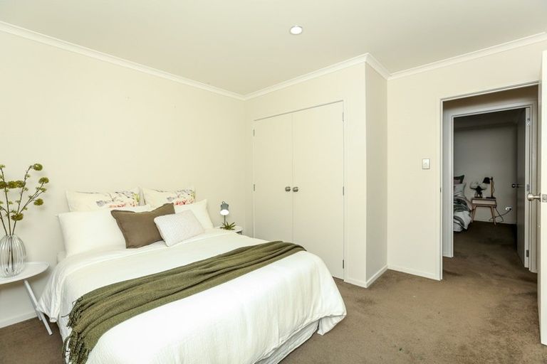 Photo of property in 55 Ainslee Street, Highlands Park, New Plymouth, 4312