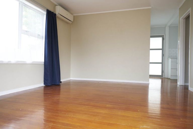 Photo of property in 1/12 Lynette Place, Mangere, Auckland, 2022