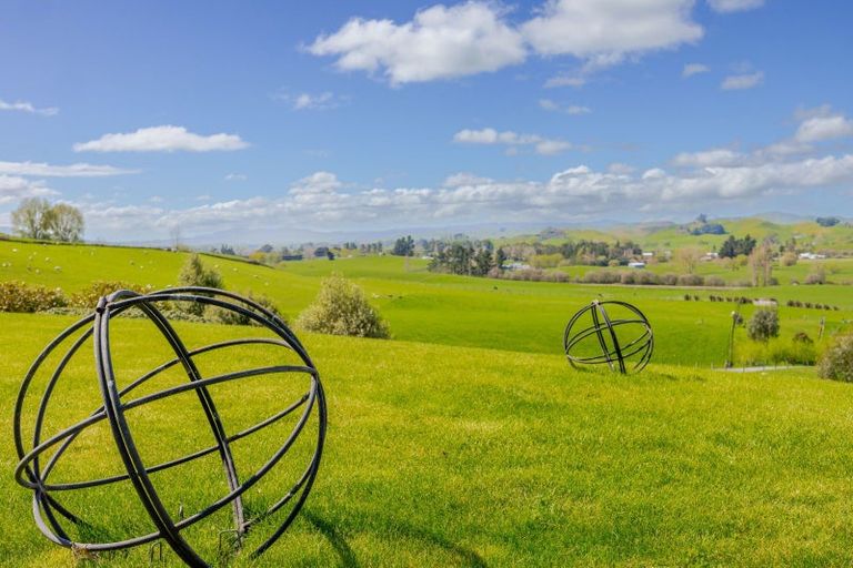 Photo of property in 45 Highlands Drive, Waipawa, 4277
