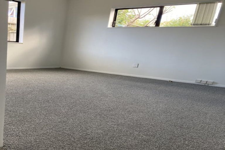 Photo of property in 1/57 Litten Road, Cockle Bay, Auckland, 2014