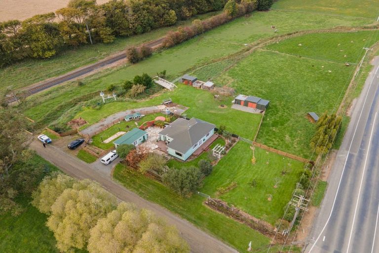 Photo of property in 4 Otaio Cemetery Road, Otaio, Timaru, 7971