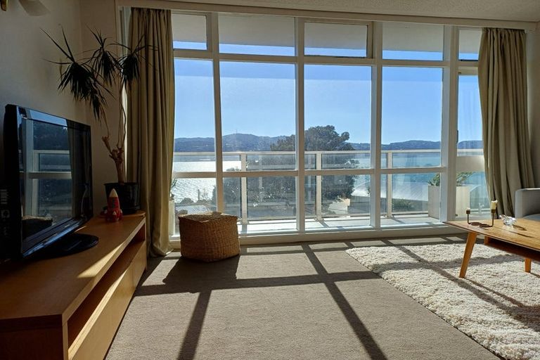 Photo of property in Gateway Apartments, 19 Maida Vale Road, Roseneath, Wellington, 6011