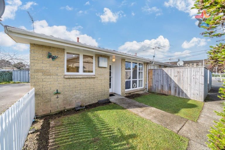Photo of property in 2/62 Ararino Street, Trentham, Upper Hutt, 5018
