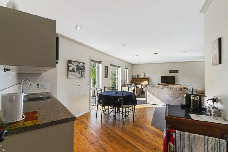 Photo of property in 371 Whitford Road, Whitford, Howick, 2571