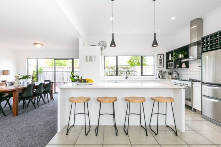 Photo of property in 24 Brooklands Drive, Havelock North, 4130