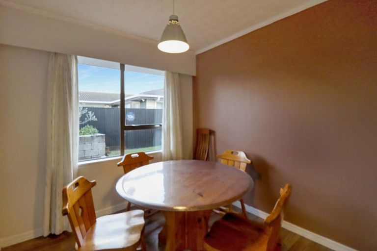 Photo of property in 2/45 Whites Line West, Woburn, Lower Hutt, 5010
