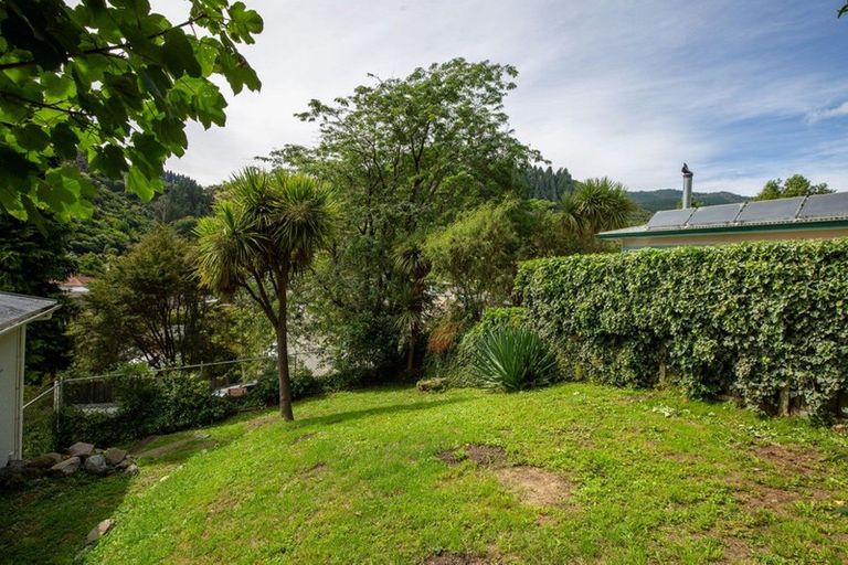 Photo of property in 17 Miro Street, The Brook, Nelson, 7010