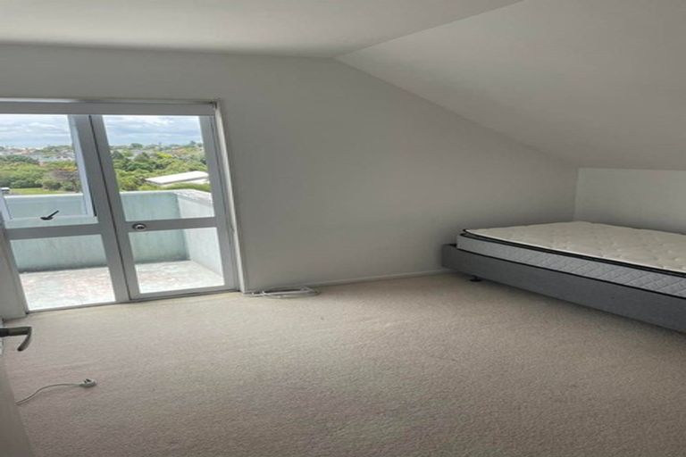 Photo of property in 16b Umere Crescent, Ellerslie, Auckland, 1051