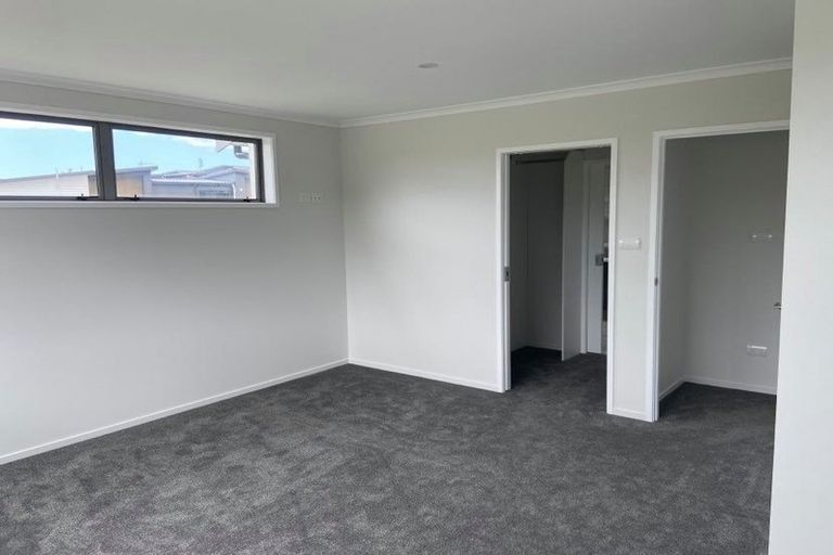 Photo of property in 131 Glenvar Ridge Road, Long Bay, Auckland, 0630