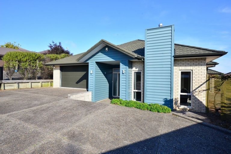 Photo of property in 6 Cleeve Close, Huntington, Hamilton, 3210