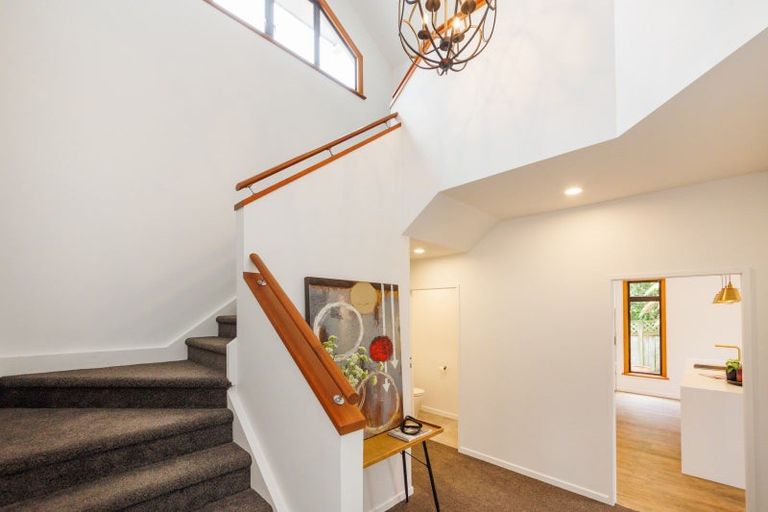 Photo of property in 17a Lincoln Terrace, Hokowhitu, Palmerston North, 4410