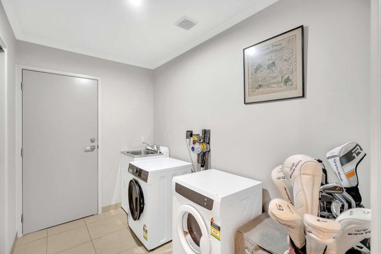 Photo of property in 12 Omana Avenue, Shelly Beach, Helensville, 0874