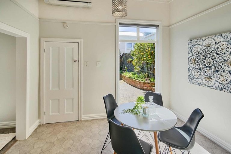 Photo of property in 17 Horner Street, Newtown, Wellington, 6021