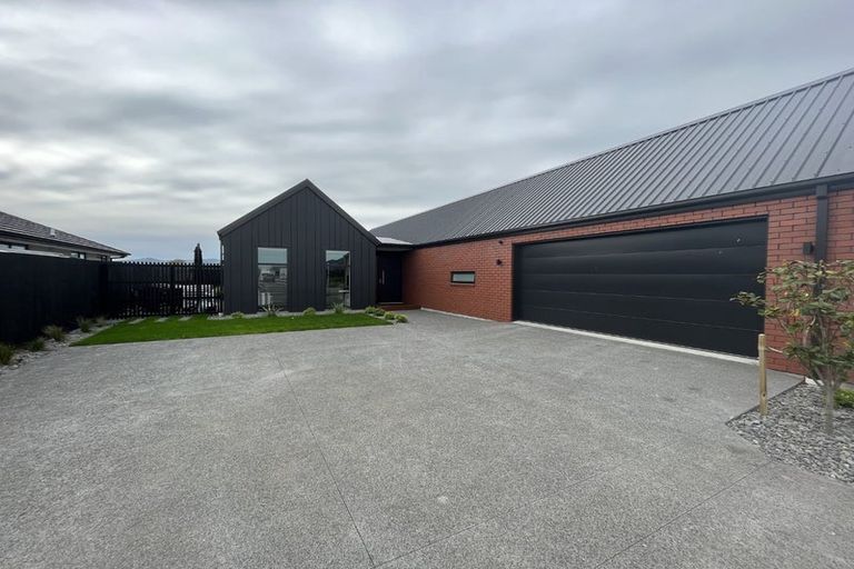 Photo of property in 33 Kaitorete Drive, Lincoln, 7608