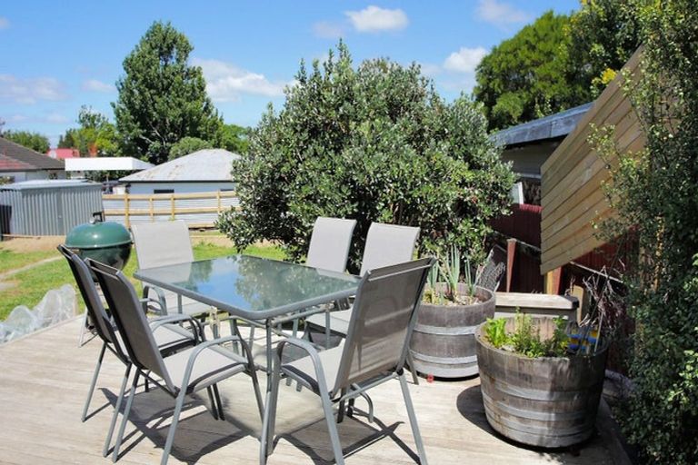 Photo of property in 4 Mcclure Street, Feilding, 4702
