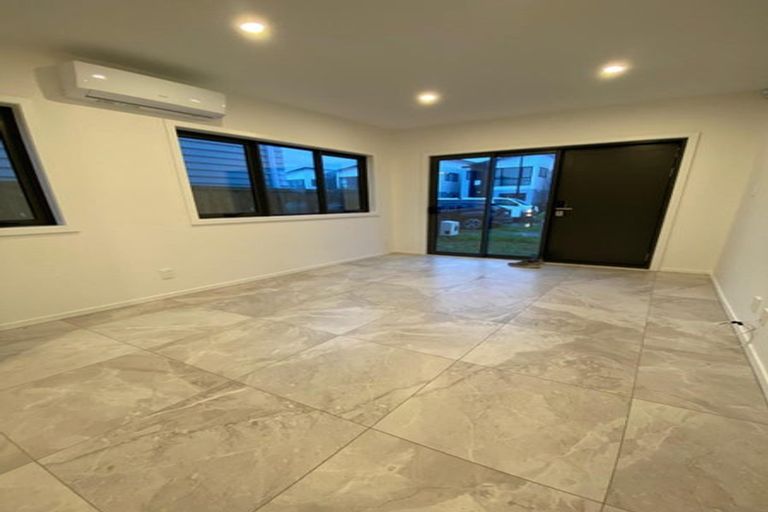 Photo of property in 18 Bei Road, Papakura, 2110