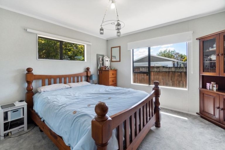 Photo of property in 91b Oakfield Crescent, Pukete, Hamilton, 3200