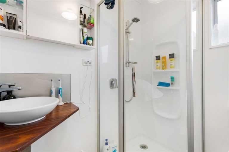 Photo of property in 112 Mcentee Road, Waitakere, Auckland, 0816