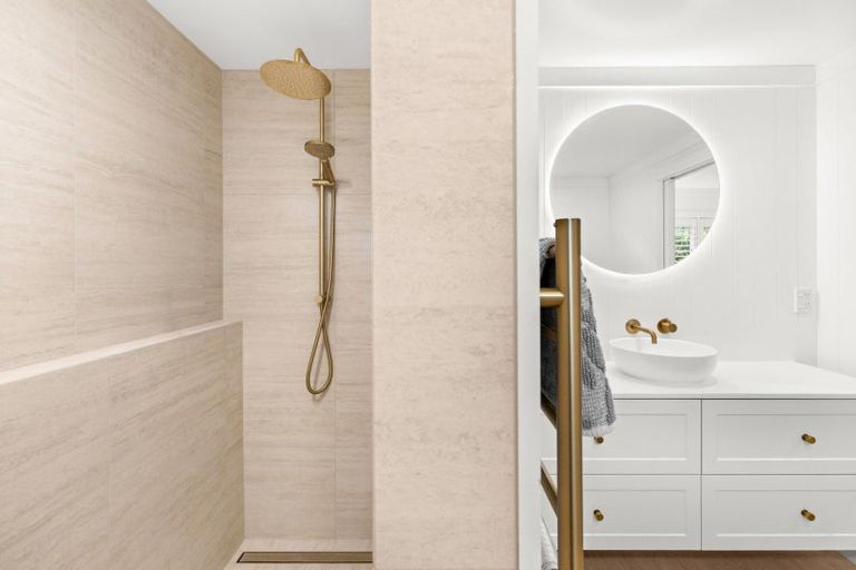 Photo of property in 51 Airini Road, Waimarama, 4294