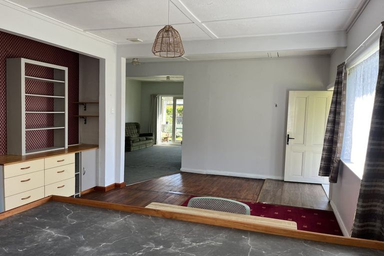 Photo of property in 2 Curtis Street, Hector, 7822