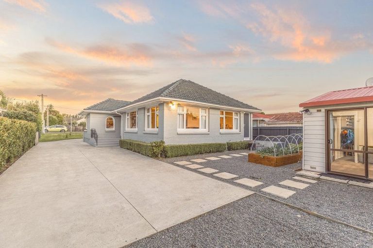 Photo of property in 427 Hills Road, Mairehau, Christchurch, 8052