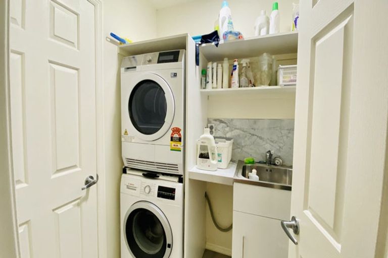 Photo of property in 22a Dexter Avenue, Mount Eden, Auckland, 1024