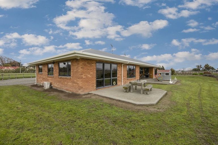 Photo of property in 325 Swamp Road, Dillons Point, Blenheim, 7273