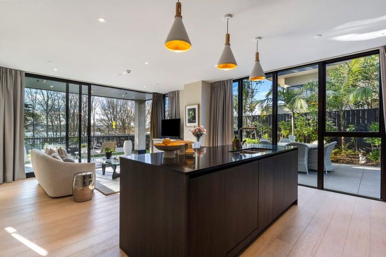 Photo of property in 1/28g Killarney Street, Takapuna, Auckland, 0622