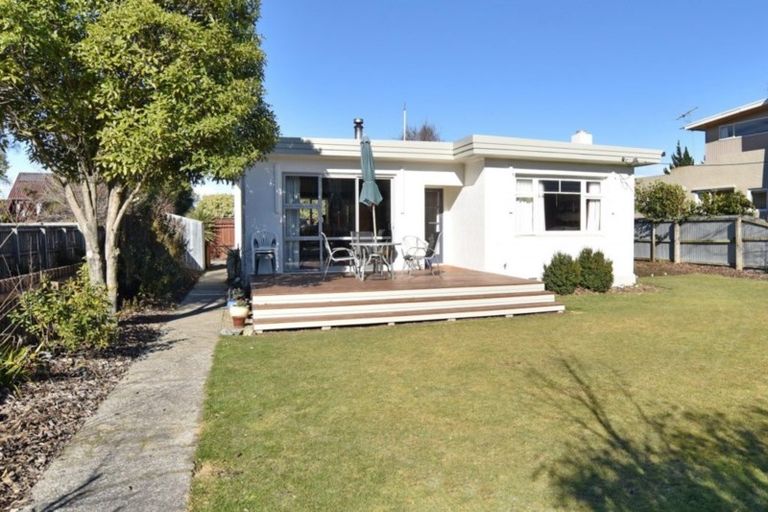 Photo of property in 19c Oxford Road, Rangiora, 7400