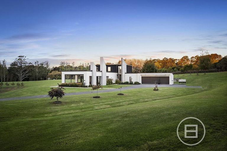 Photo of property in 90 Grace Hill Drive, Dairy Flat, Albany, 0792