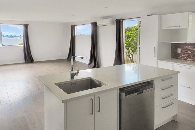 Photo of property in 42 Outram Grove, Kelson, Lower Hutt, 5010