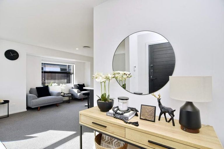 Photo of property in 4 Croydon Street, Woodend, 7610