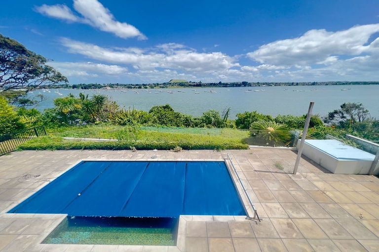 Photo of property in 83 Fisher Parade, Sunnyhills, Auckland, 2010