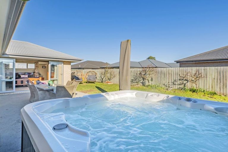 Photo of property in 42 Chervier Street, Leeston, 7632