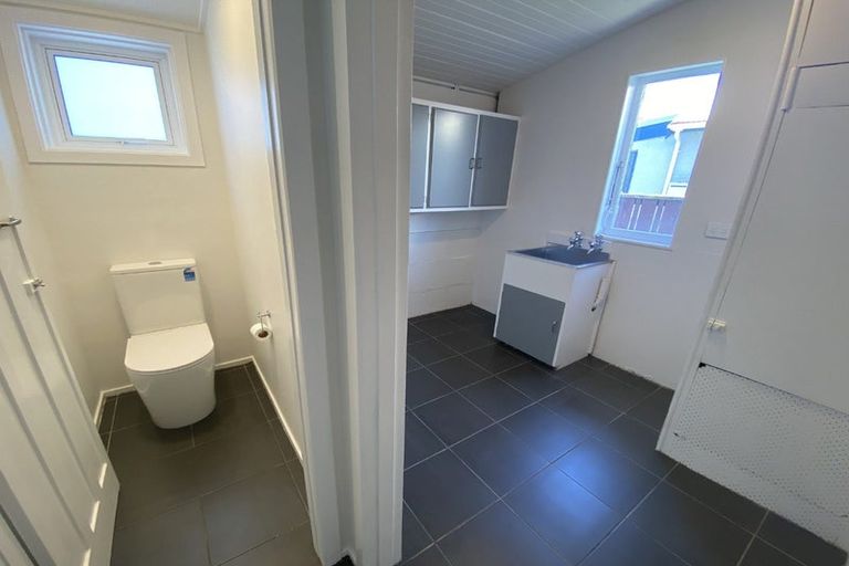 Photo of property in 376 Broadway, Miramar, Wellington, 6022