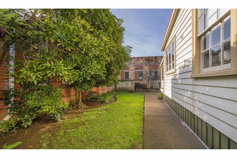 Photo of property in 206 Kirkwood Street, Thames, 3500