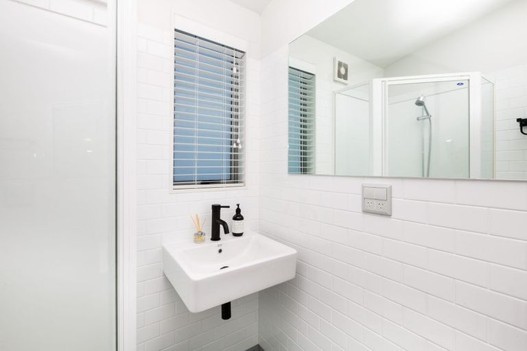 Photo of property in 75a Arthur Street, Onehunga, Auckland, 1061