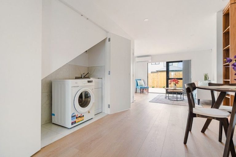 Photo of property in 10/32 Tapuwae Way, Mangere Bridge, 2022