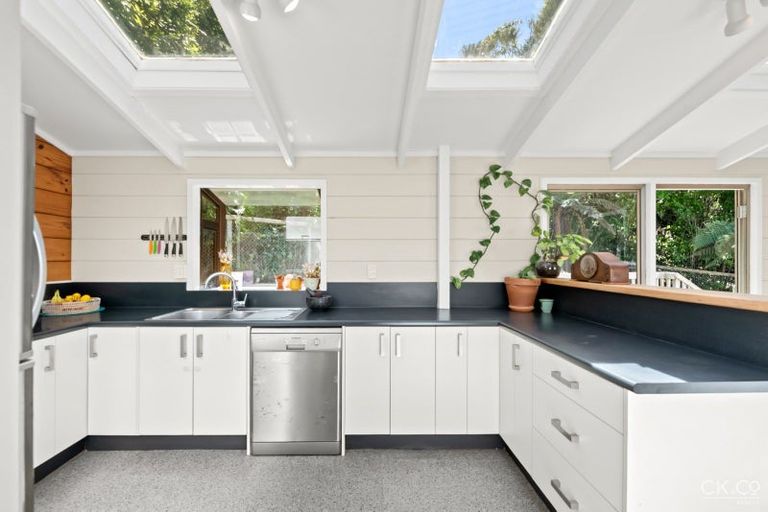 Photo of property in 12 Rondane Place, Tirohanga, Lower Hutt, 5010