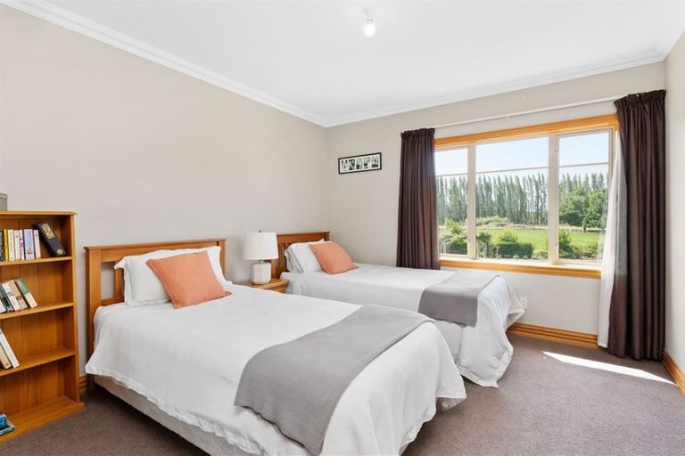 Photo of property in 704 Hills Road, Marshland, Christchurch, 8051