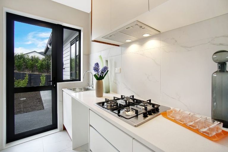 Photo of property in 59 Twin Parks Rise, Papakura, 2110