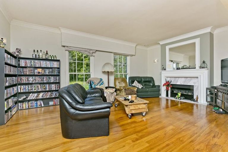 Photo of property in 111 Young Access, Dairy Flat, Silverdale, 0992