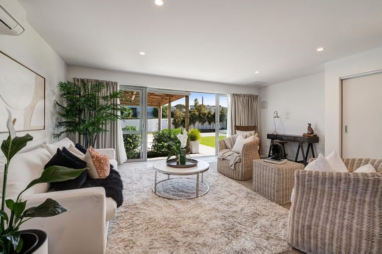 Photo of property in 5 Aurora Avenue, Snells Beach, 0920
