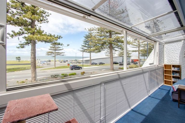 Photo of property in 459 Marine Parade, Napier South, Napier, 4110