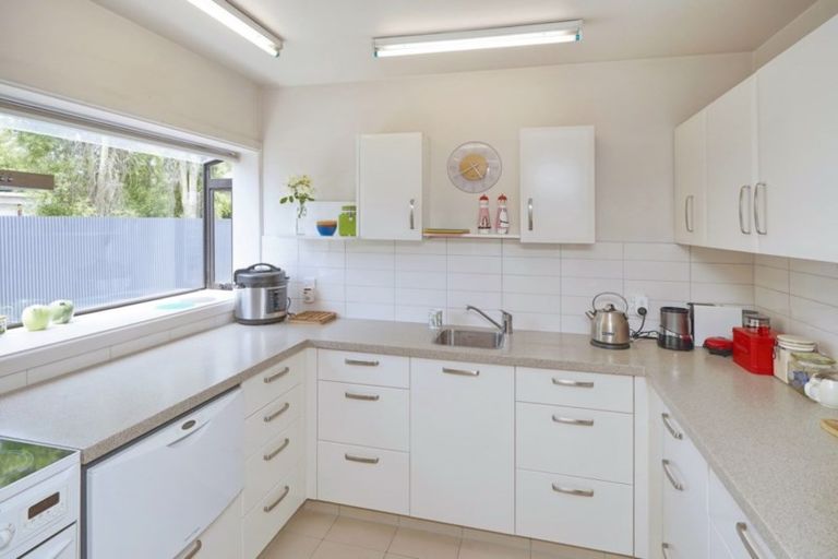 Photo of property in 2/64 Ranfurly Street, St Albans, Christchurch, 8014