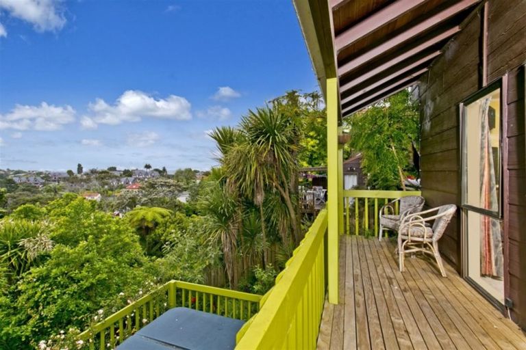 Photo of property in 2/81 Waipa Street, Birkenhead, Auckland, 0626