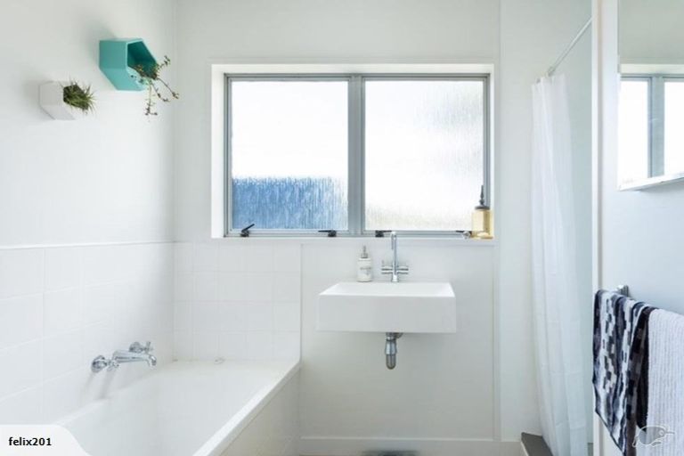 Photo of property in 4 Leander Street, Mount Maunganui, 3116