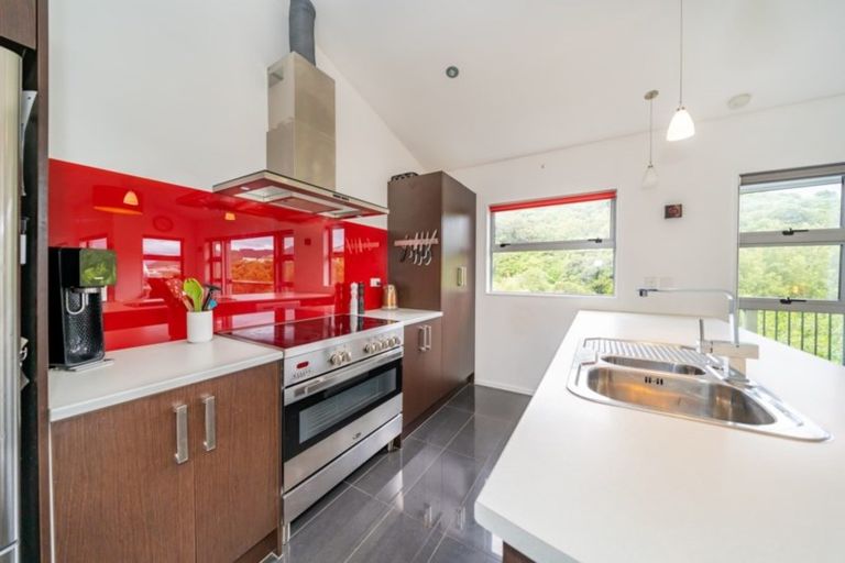 Photo of property in 20 Cosgrove Rise, Riverstone Terraces, Upper Hutt, 5018