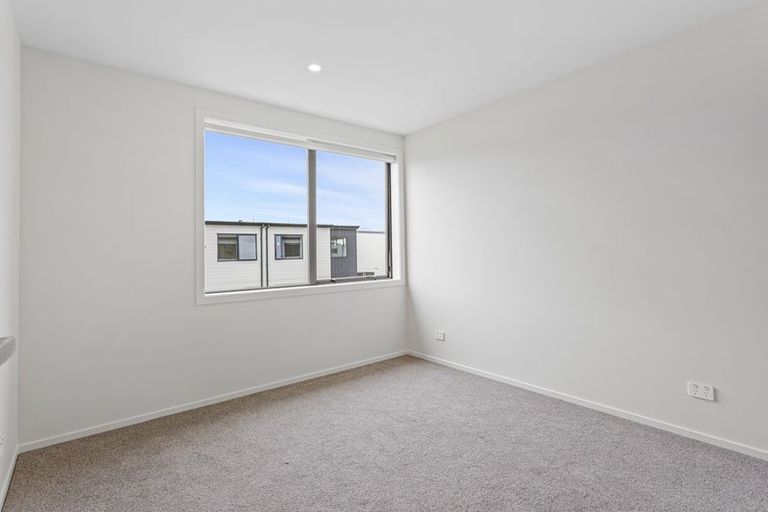 Photo of property in 105 Nganui Avenue, Takanini, Auckland, 2112