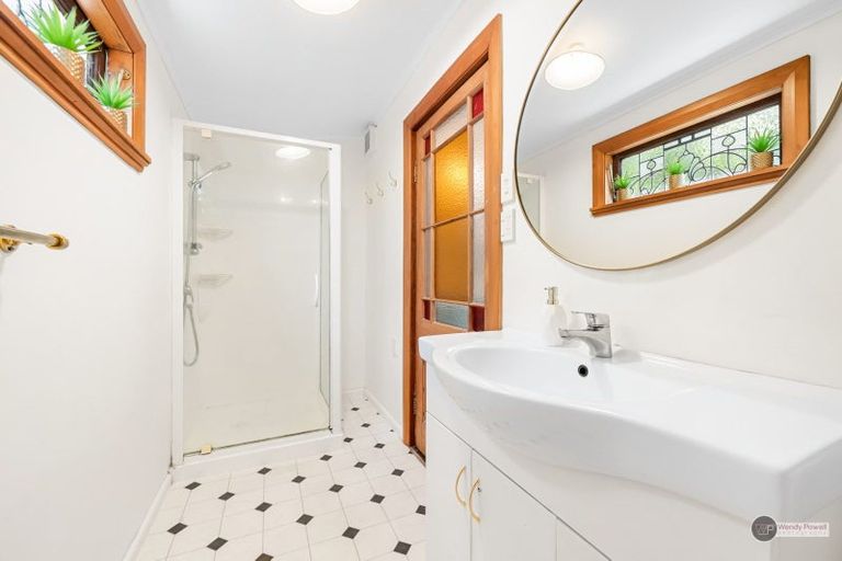 Photo of property in 8 Beach Street, Petone, Lower Hutt, 5012